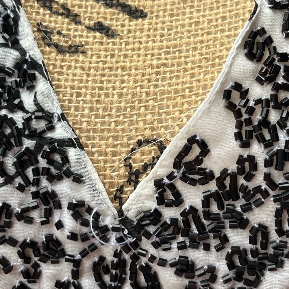 Beach ware cover up white and black beads size S embroidered - Picture 10 of 16